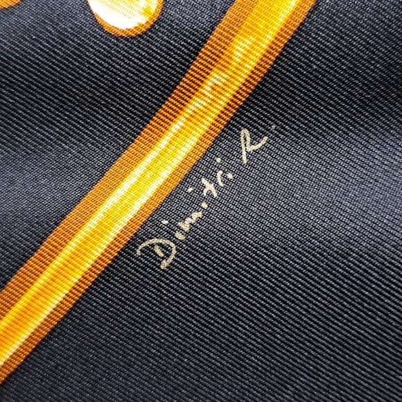 Women's Hermes Scarf - Picture 3 of 12